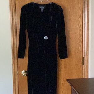 Evening dress black stretch velvet.